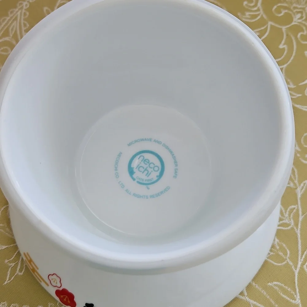 Porcelain Cat Bowl with Floral and Fuji Print Design